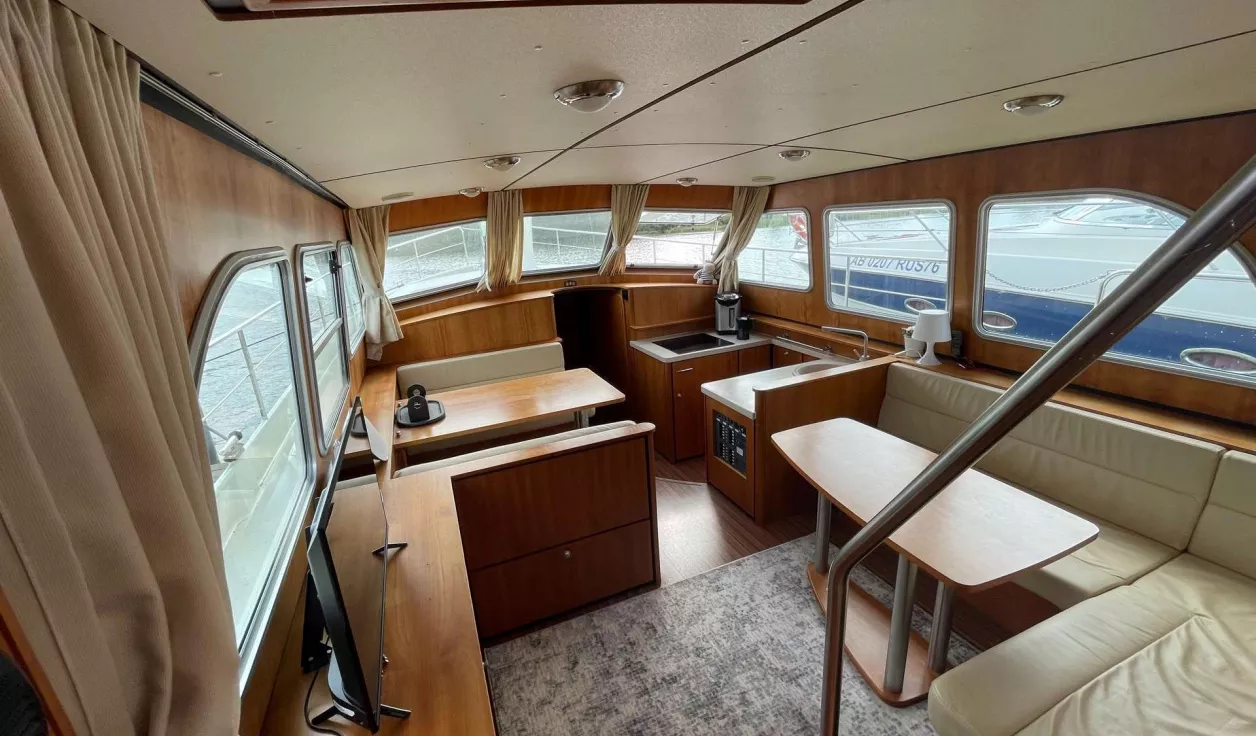  Linssеn Grаnd Sturdy 40,9 Аft Саbin - фото 1
