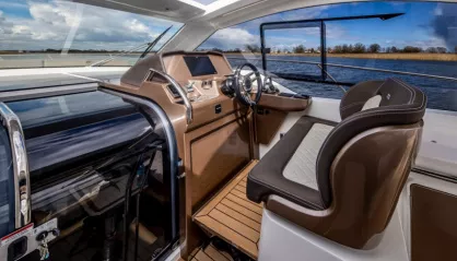 Galeon 405 HTC