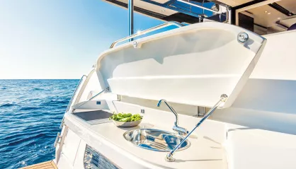 Absolute Navetta 52