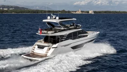 Fairline Squadron 68