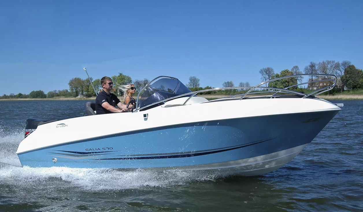 Катер Galia 570 Sundeck - фото 1