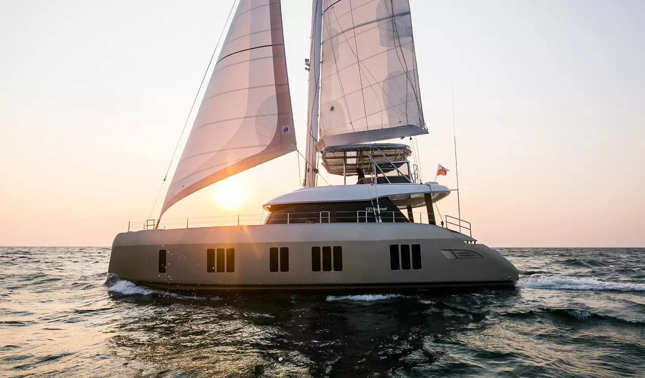 Парусная яхта Sunreef 50 - фото 2