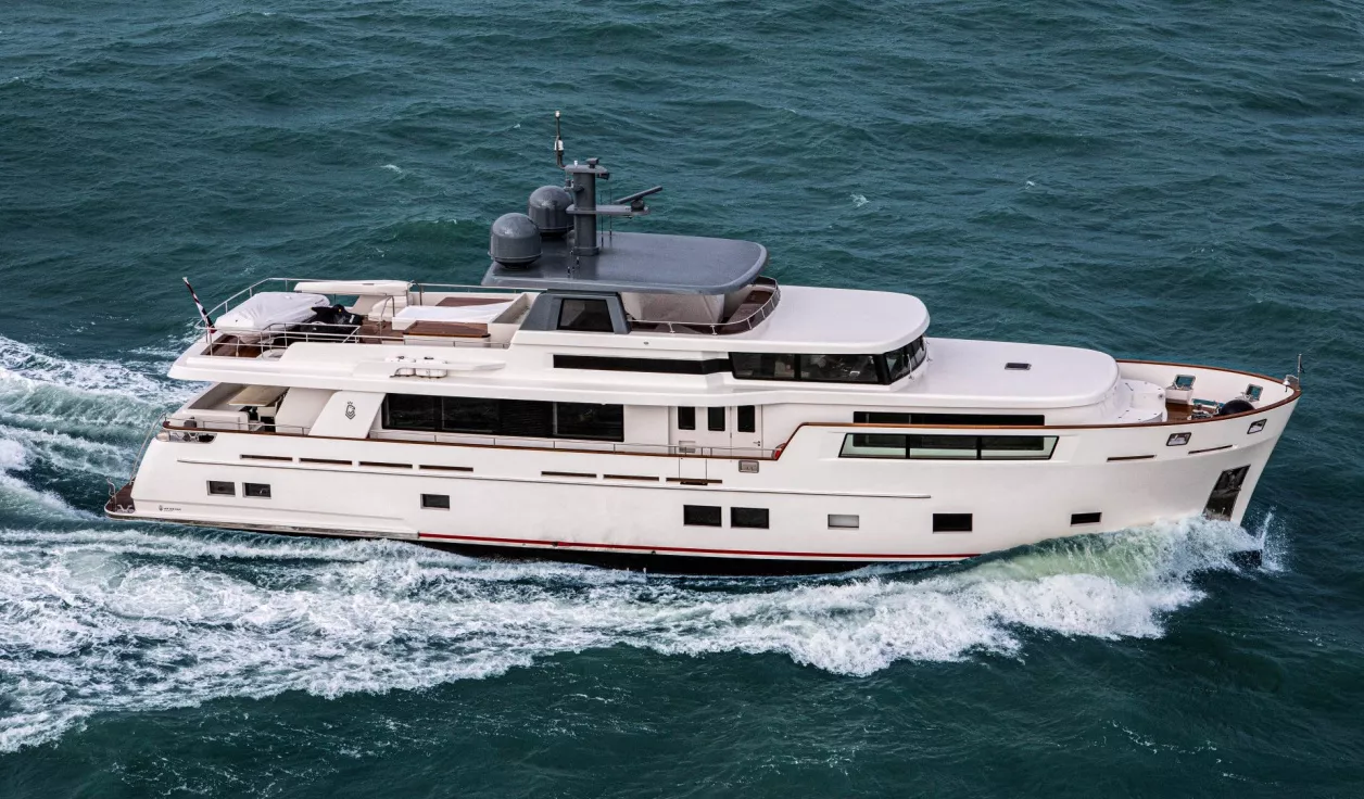 Моторная яхта Wim van der Valk Explorer 28M RPH - фото 1