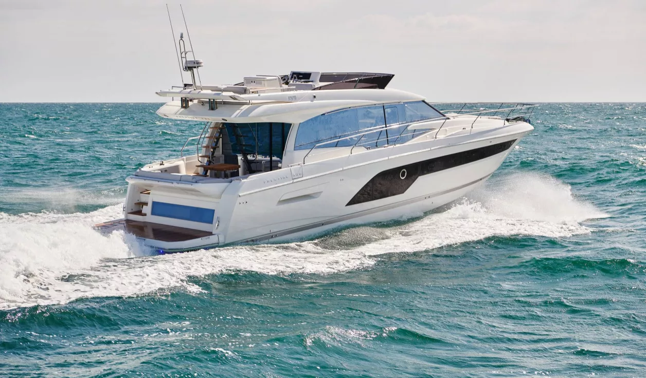 Моторная яхта Prestige 590 - фото 2