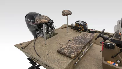Tracker Grizzly 2072 CC Sportsman Kicker