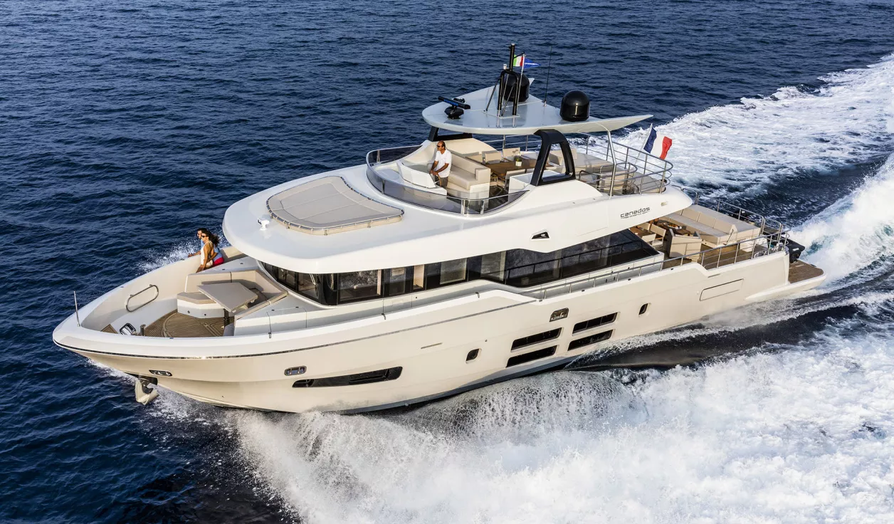 Моторная яхта Canados Oceanic 76' GT - фото 2
