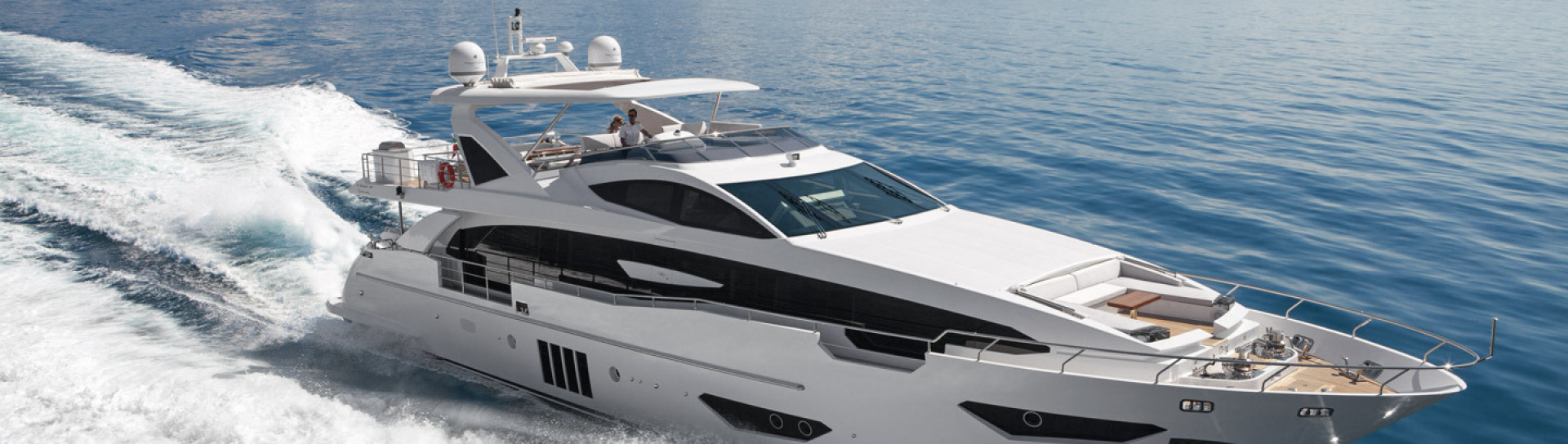Моторная яхта Azimut Grande 30 METRI - фото