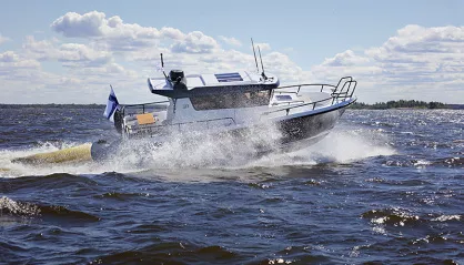 Sargo 31 Explorer Aft Door