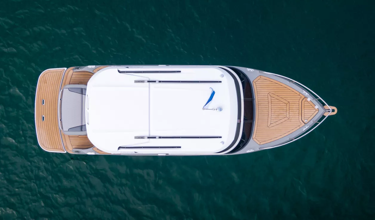 Катер Alfastreet Marine 23 Cabin EVO Electric - фото 2