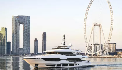 Majesty 120