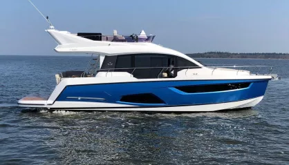 Sealine F430