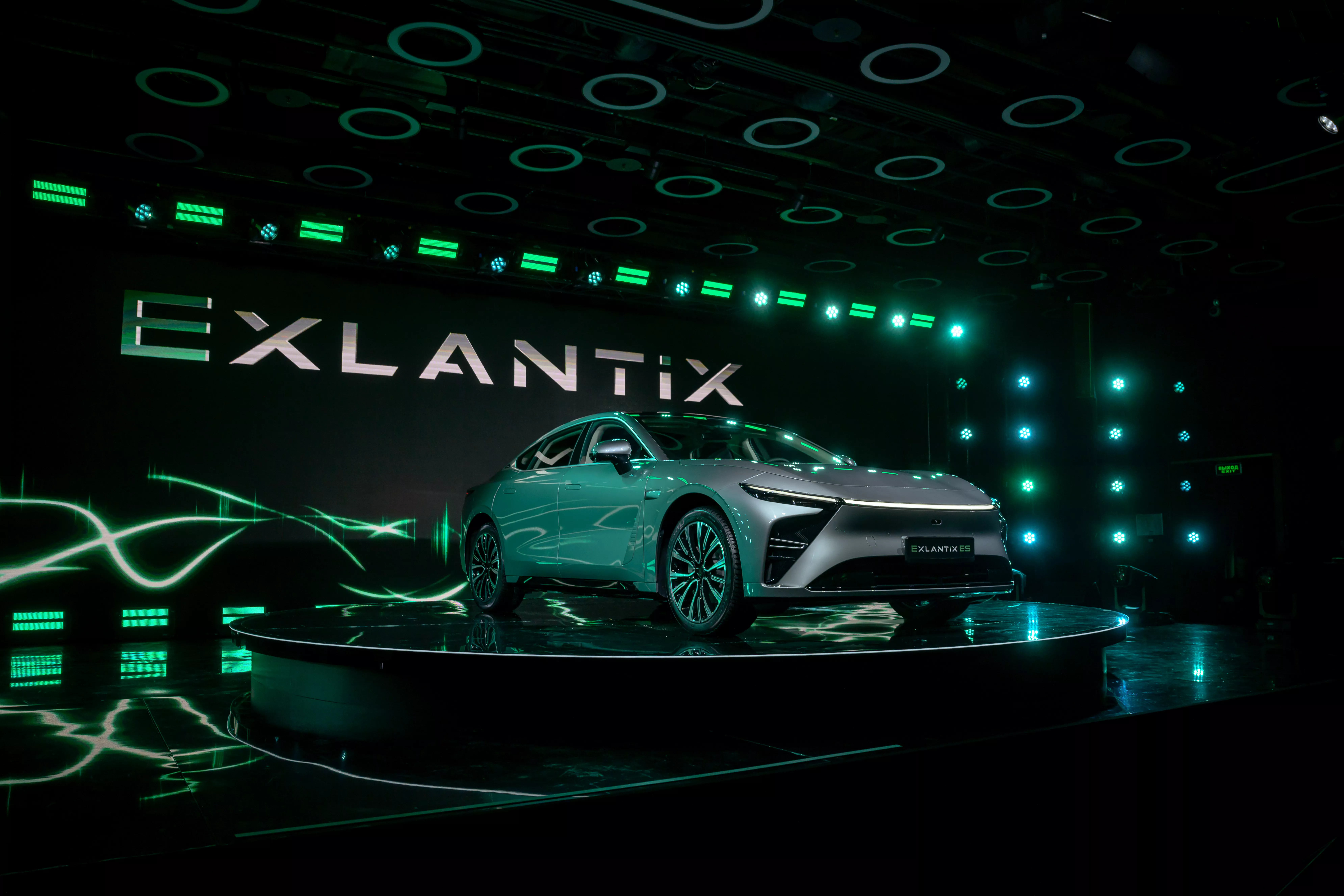 EXLANTIX вдохновляет на перемены