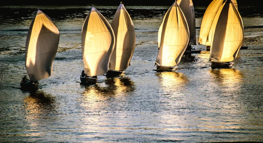 Вечерние старты с PROyachting