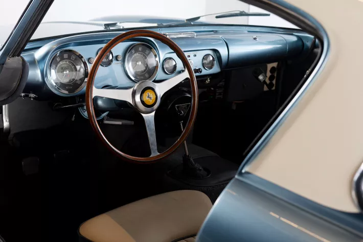 Ferrari Enzo Фернандо Алонсо выставлен на торги - фото 3