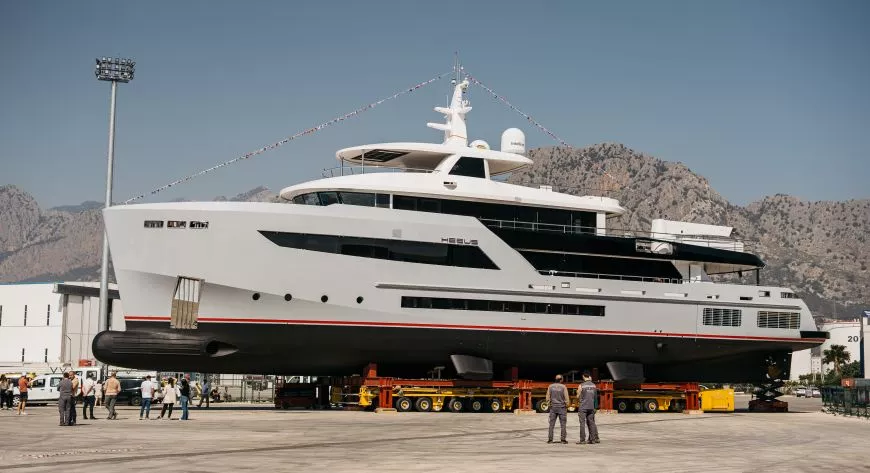 Флагман Bering Yachts готовится к плаванию - фото 5