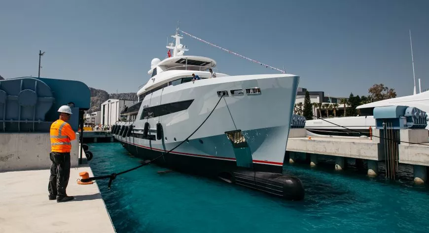 Флагман Bering Yachts готовится к плаванию - фото 8